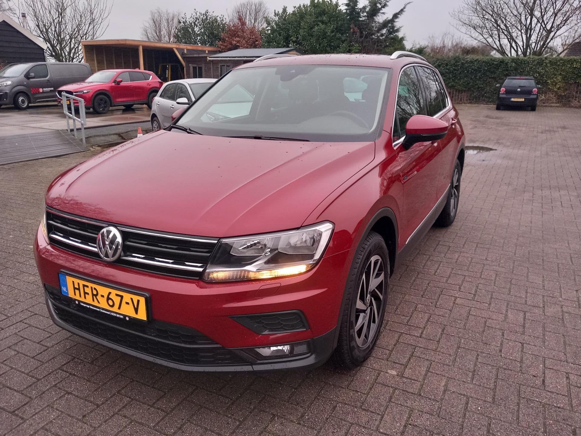 Volkswagen Tiguan 2.0 TSI 4Motion AT (180 hp)
